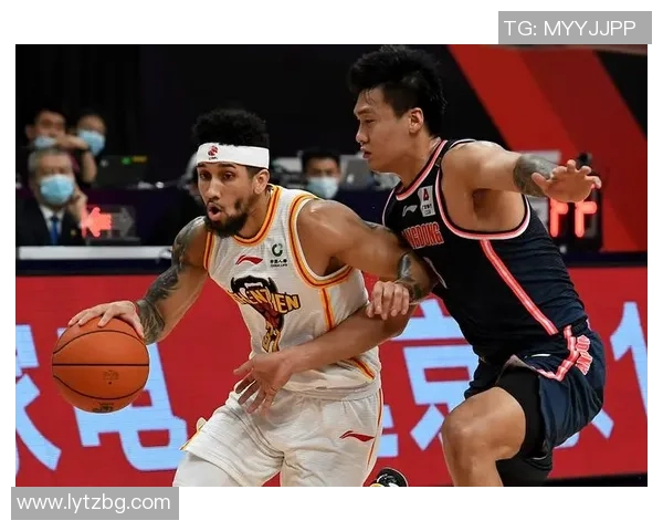 深圳篮球队技术解析：从战术布局到球员个人技能的全面剖析