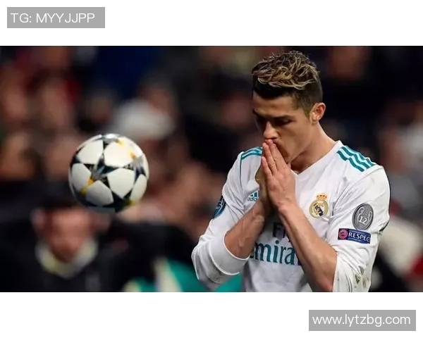 足球明星佩戴的手链风格与品牌揭秘时尚与个性的完美结合