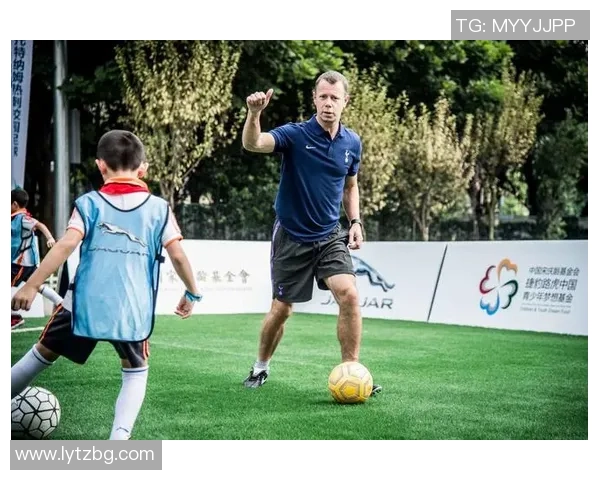 足球明星时尚穿搭全解析引领潮流的风格与技巧分享