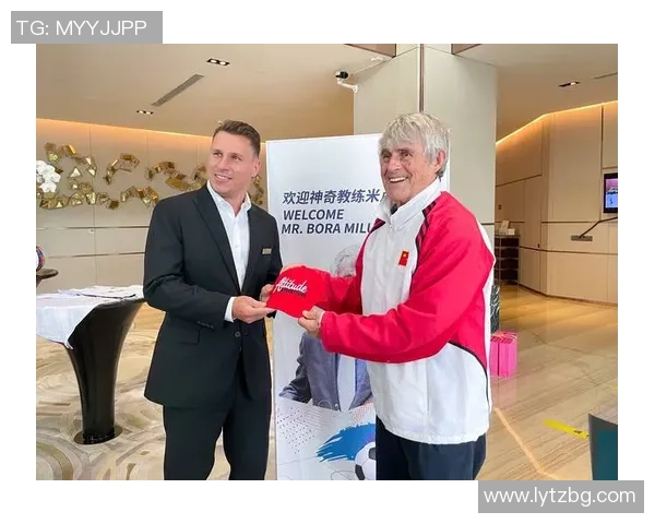 全球足球明星在海外的热烈欢迎与影响力探讨